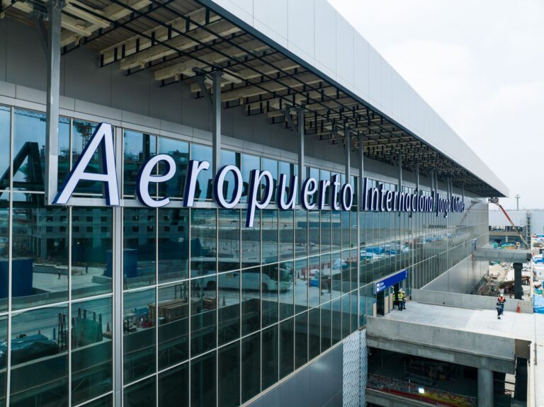 Exteriores del nuevo Aeropuerto Internacional Jorge Chávez. Fuente: ANDINA