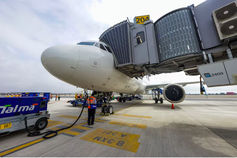 Avión en nuevo aeropuerto Jorge Chávez