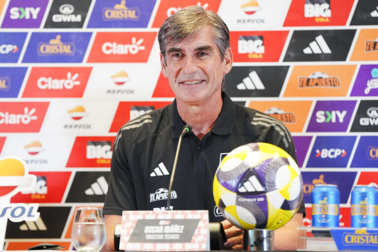 Oscar Ibañez entrenará su tercer partido con la selección peruana (FPF, 2025)